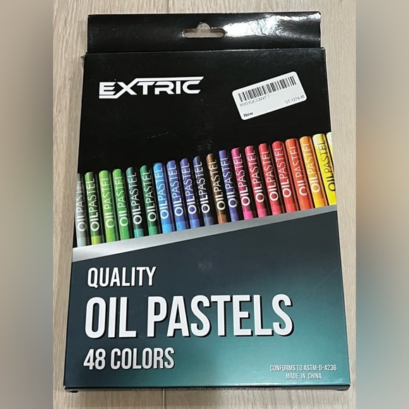 ART SUPPLIES - Picture 13 of 16